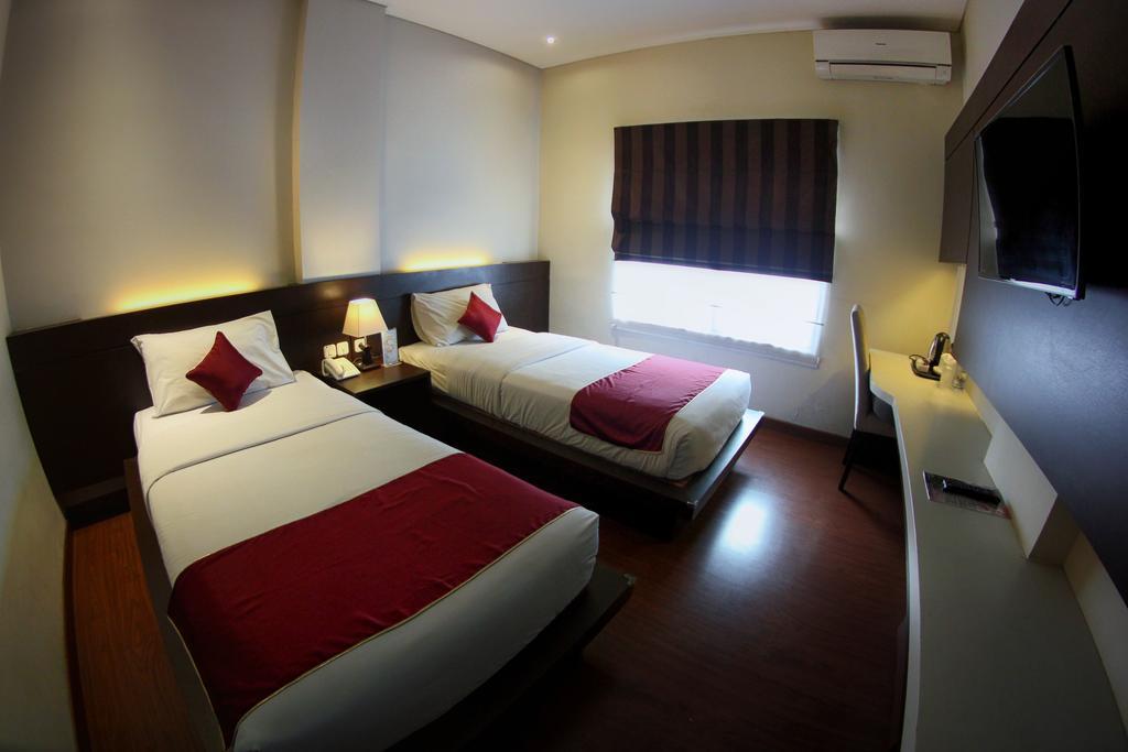 Sutan Raja Guest House Bandung Eksteriør bilde
