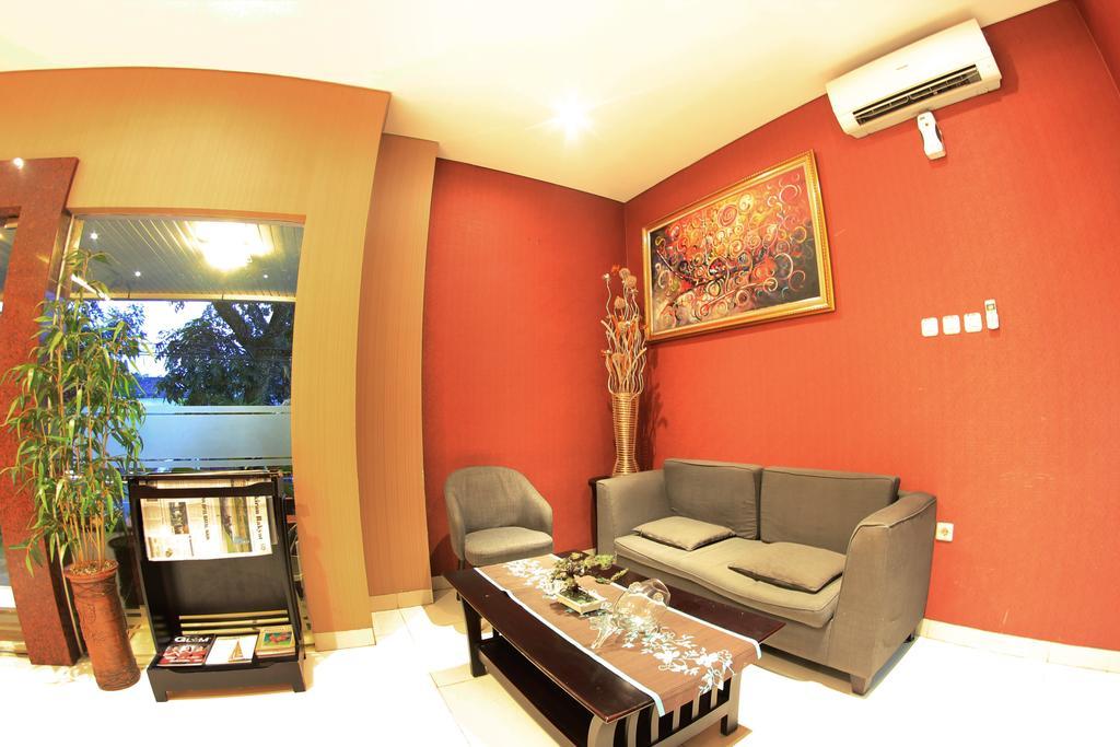 Sutan Raja Guest House Bandung Eksteriør bilde